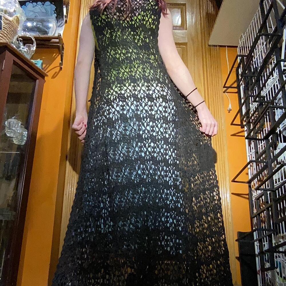 Vintage 70s crochet beach cover up / layering peice